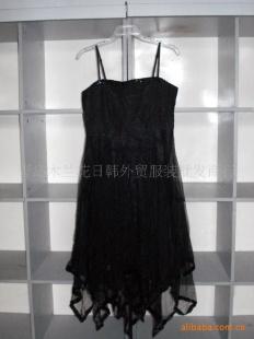 青島日單韓國(guó)外貿(mào)庫房 連接制造與批發(fā)的女裝時(shí)尚樞紐